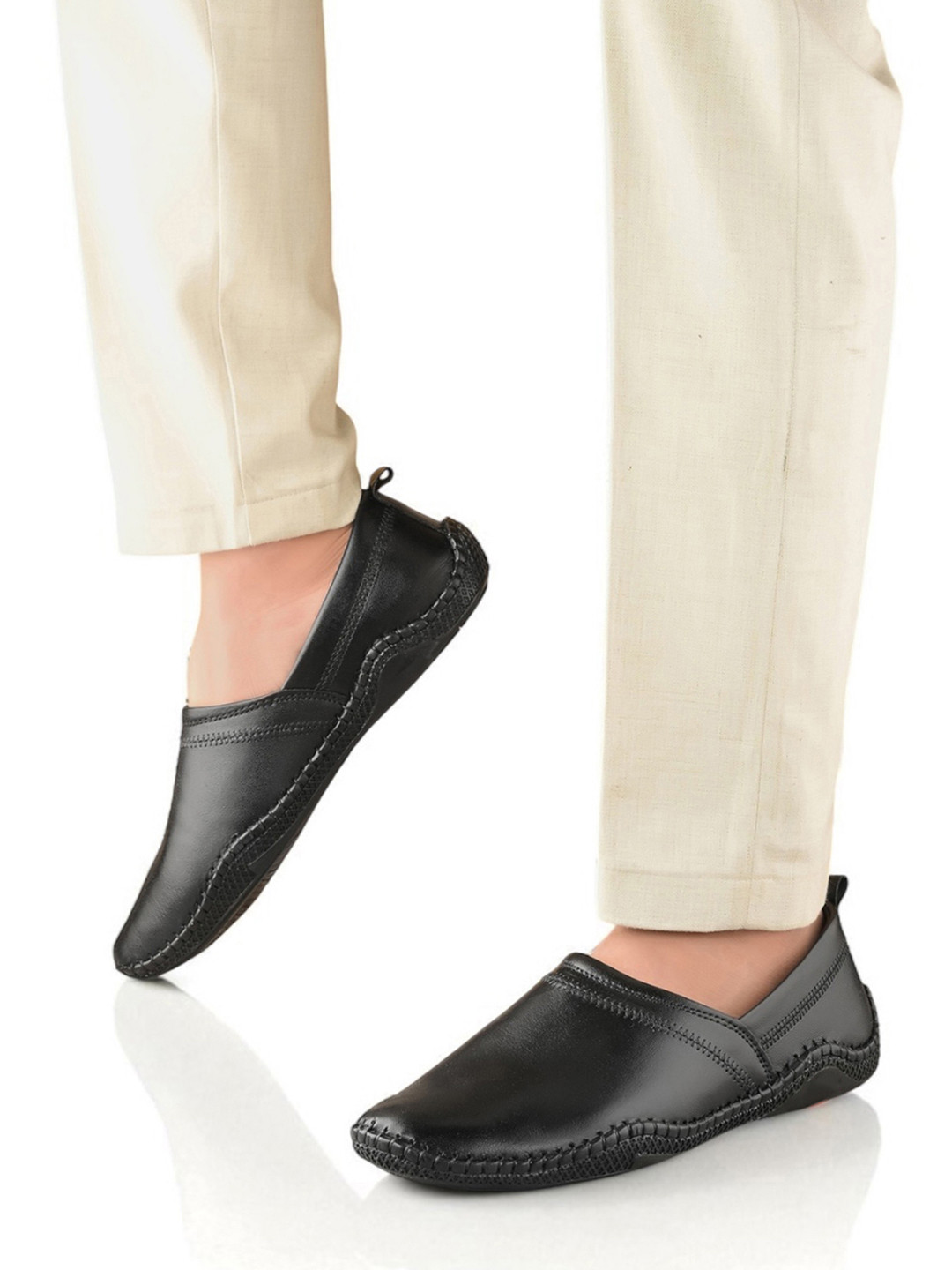 INVICTUS Men Slip-On Leather Loafers