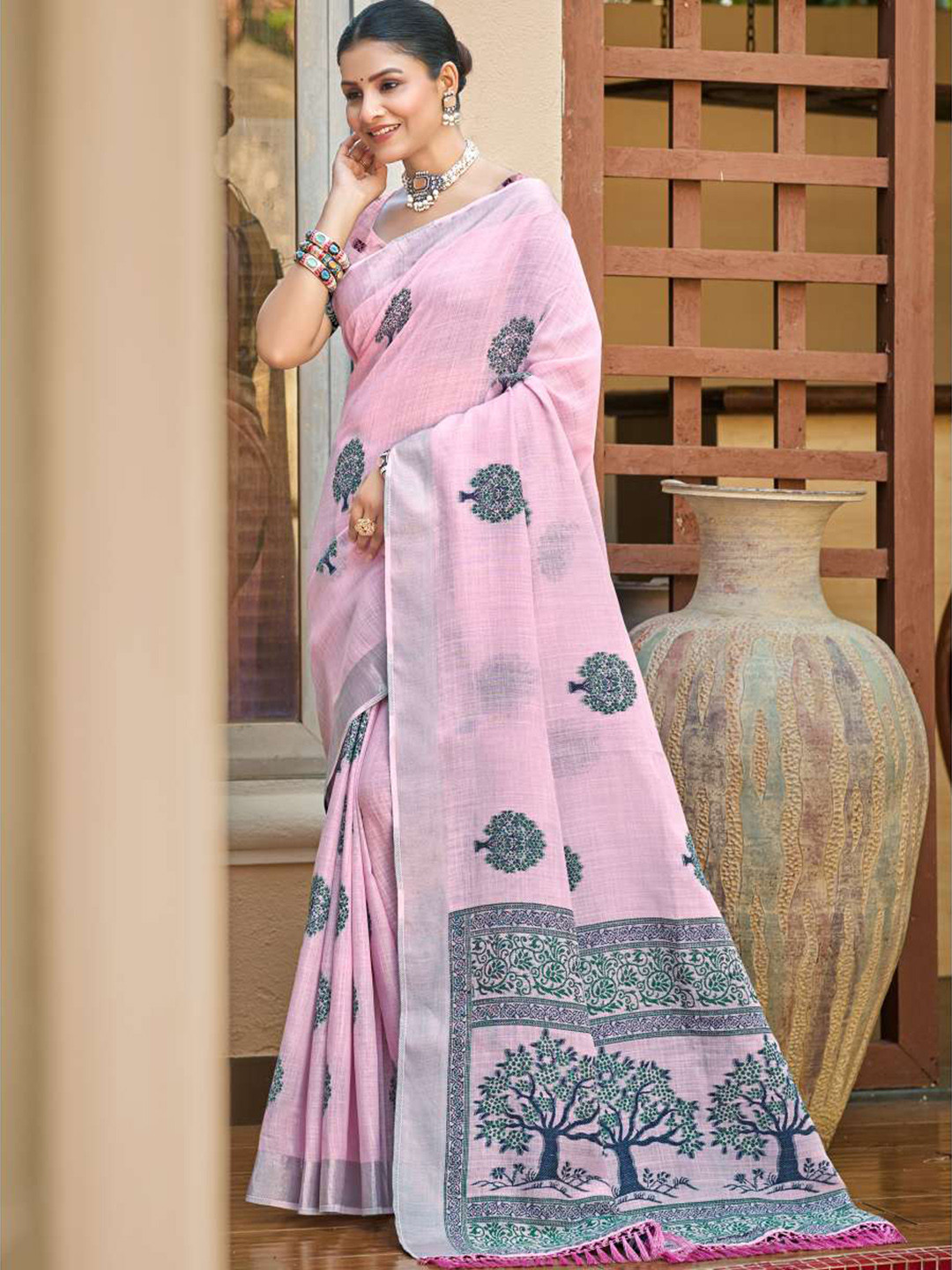 DEVATITHI Light Pink Ethnic Motifs Linen Saree