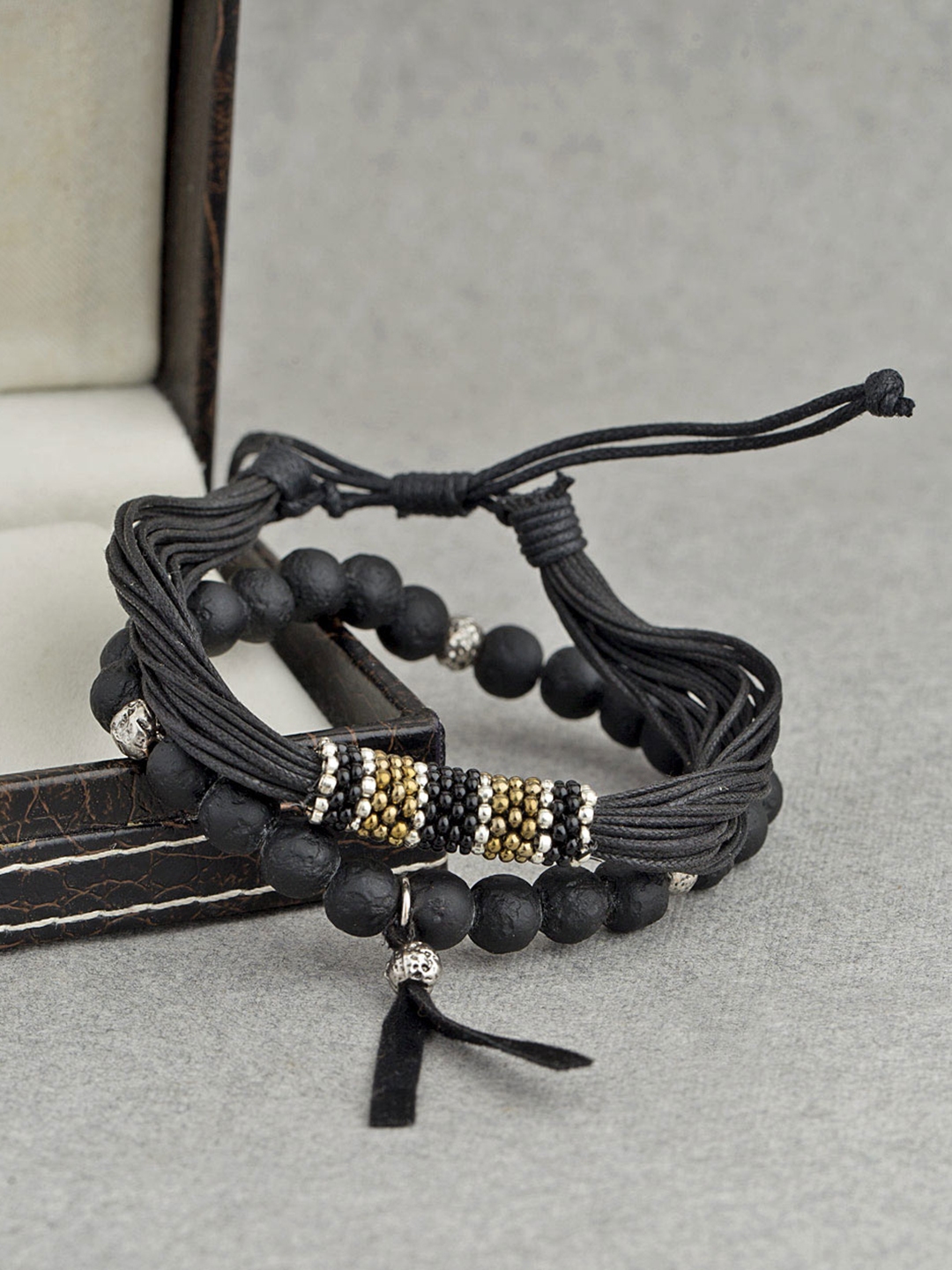 Dare voylla deals bracelets