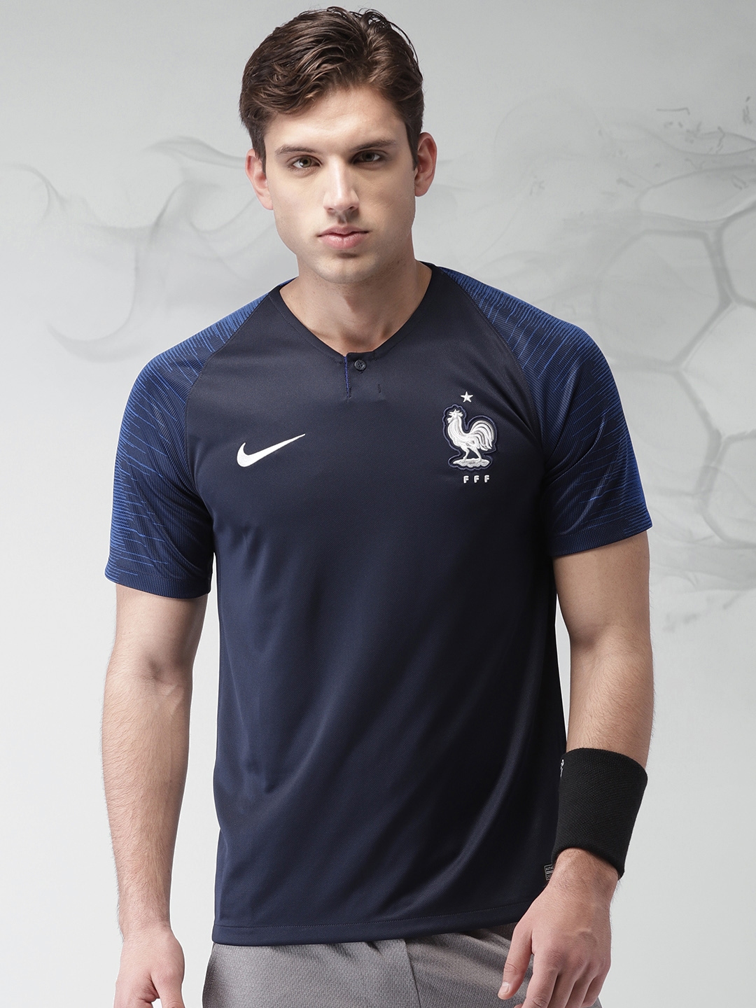 colisión Autorización Leyenda Buy Nike Men Blue Breathe FFF Stadium Home T Shirts - Tshirts for Men  4368442 | Myntra