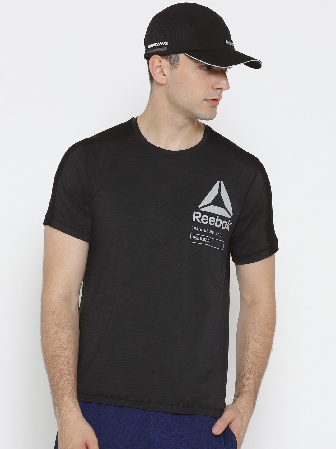 blanco Posible Colonial Buy Reebok Black ACTIVCHILL Graphic T Shirt - Tshirts for Men 4454831 |  Myntra
