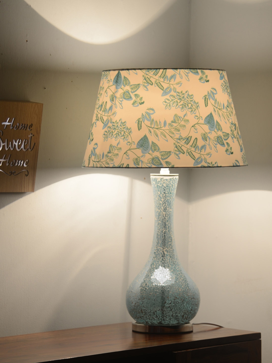 myntra table lamp