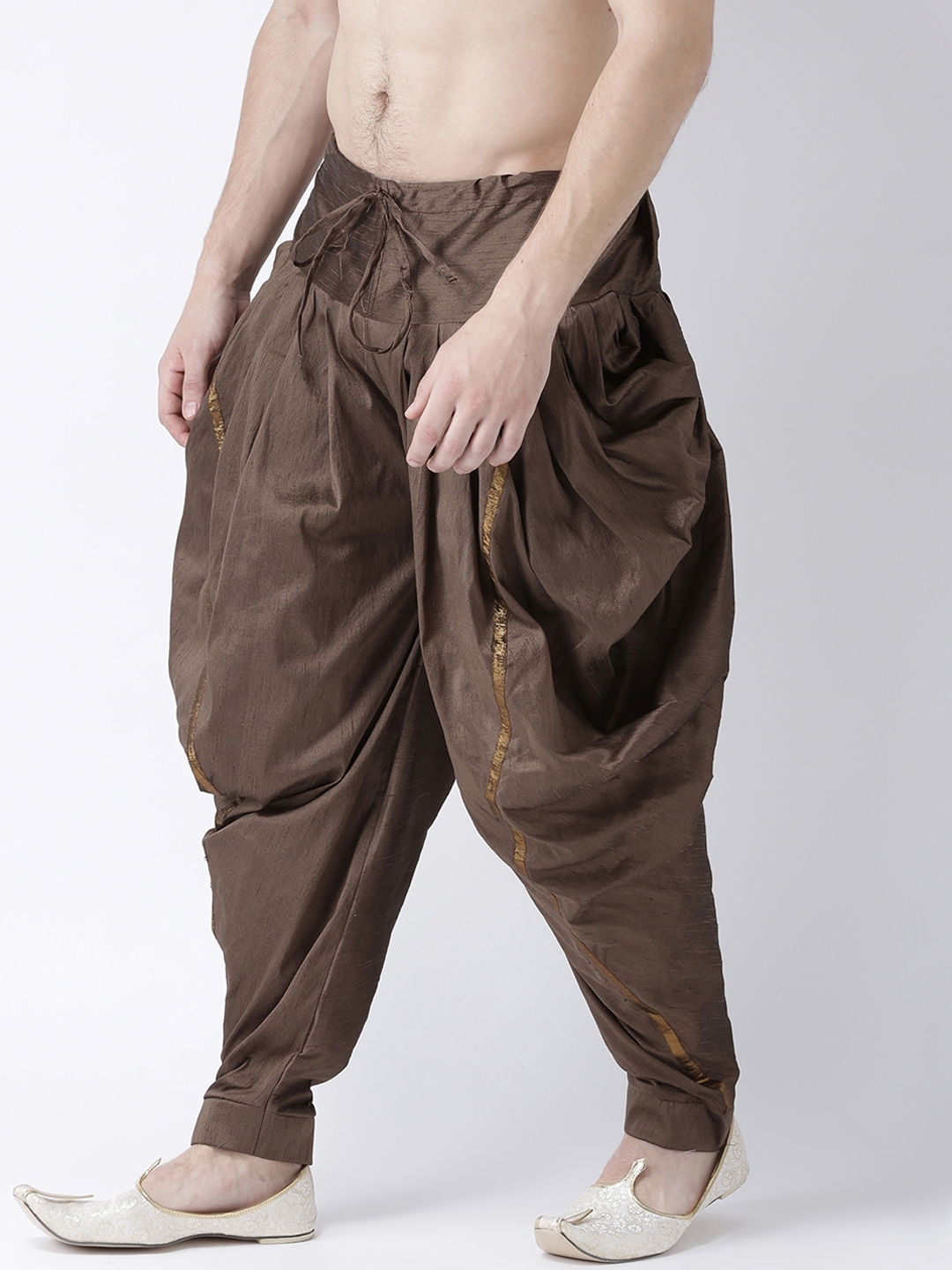 nike nylon cargo pants