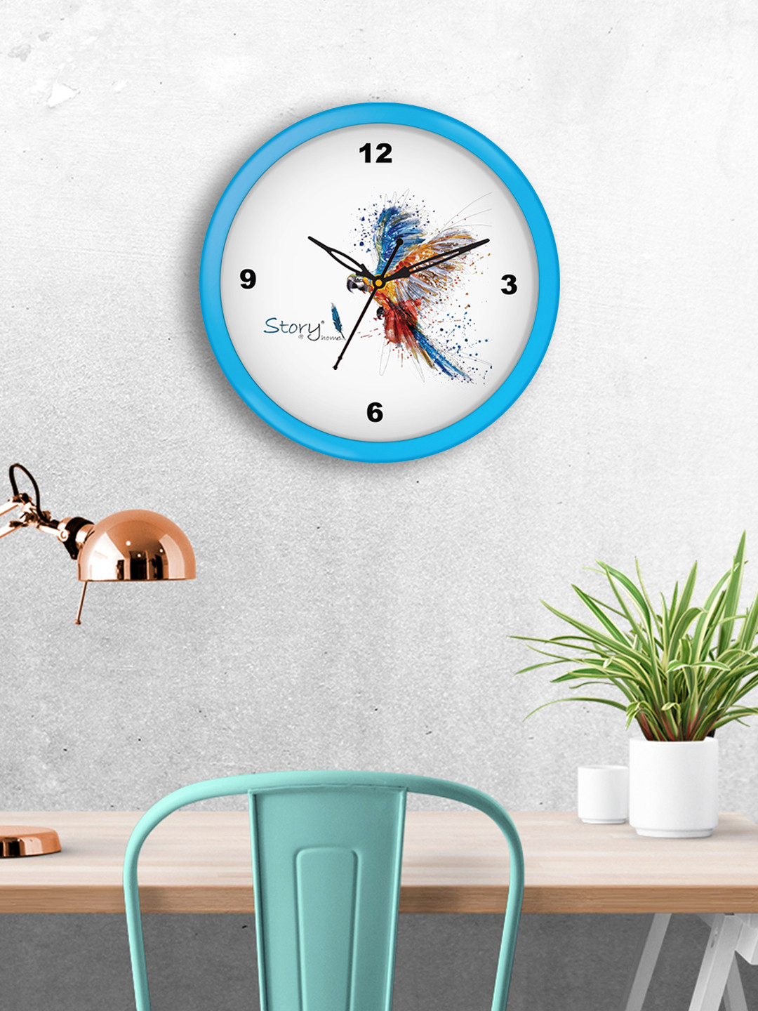 Story@home White Plastic Large Display Round Battery Analogue Bird Wall Clock-25cm