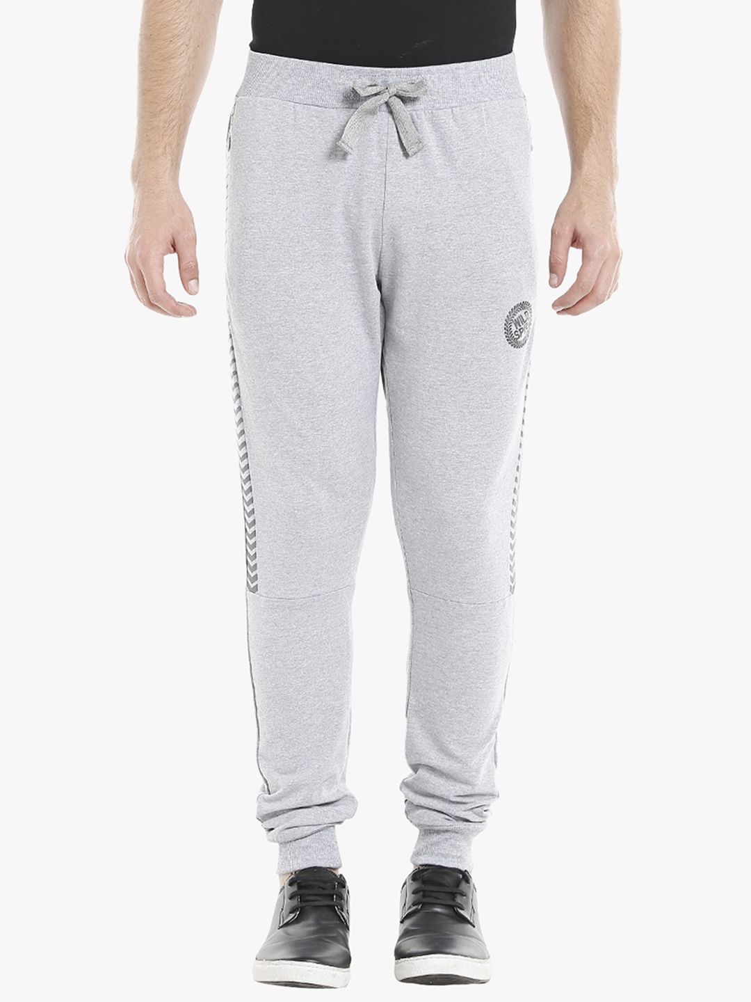 beevee track pants online