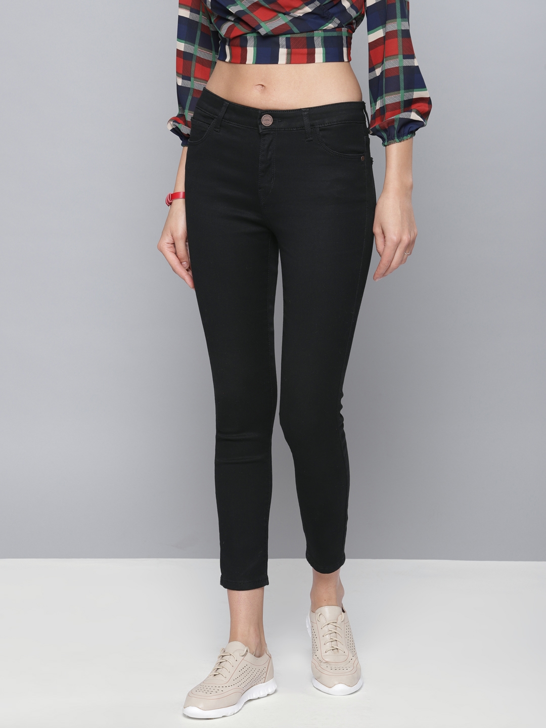 Double Frayed Skinny Ankle Jeans for Girls' Night Out - Dressed for My Day-sonthuy.vn
