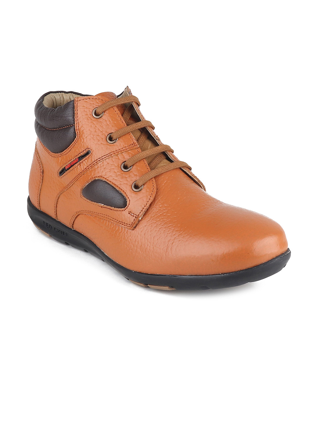 Red Chief Men Tan Brown Textured Leather Chukka Boots