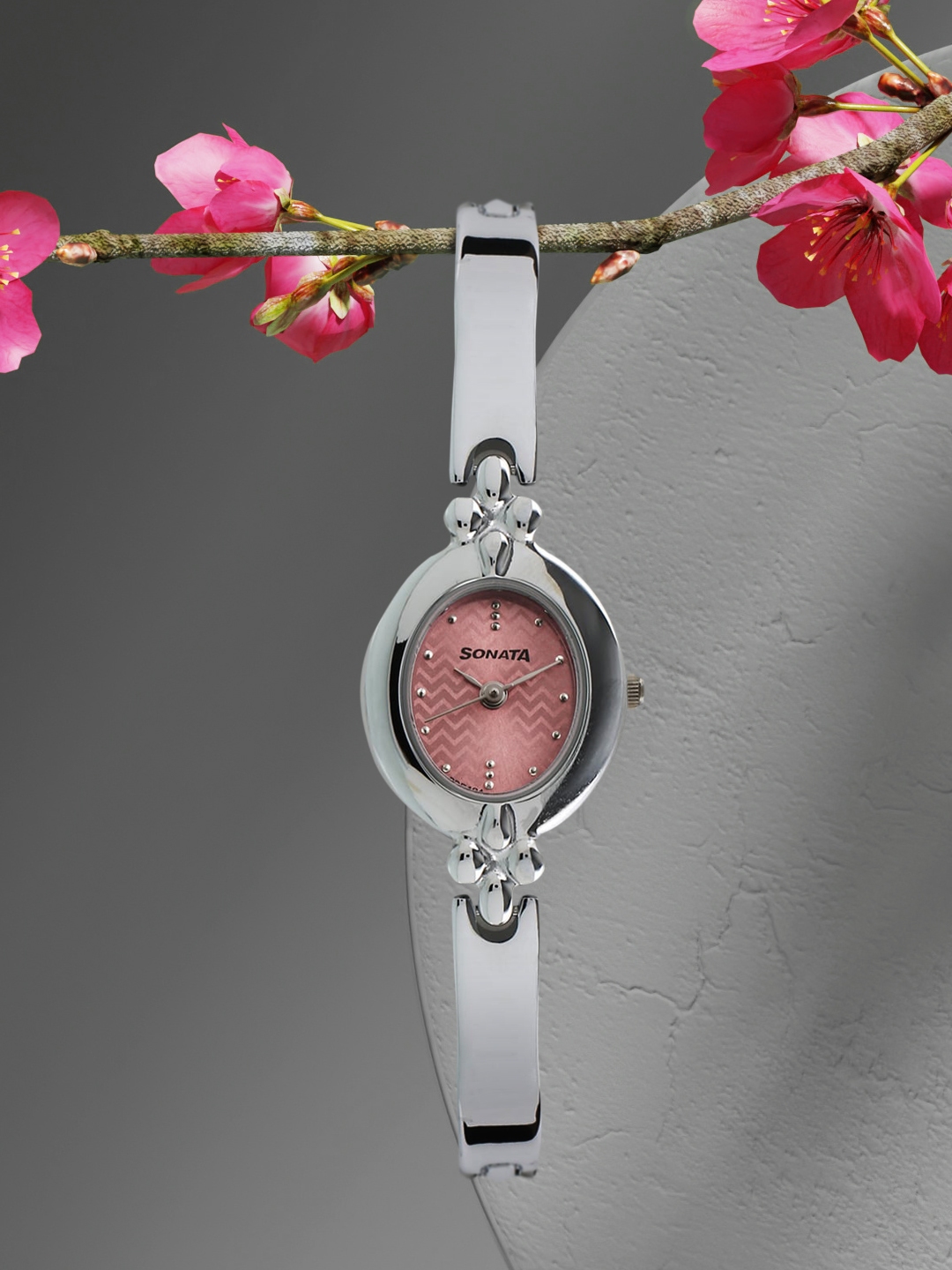 New model discount sonata ladies watch