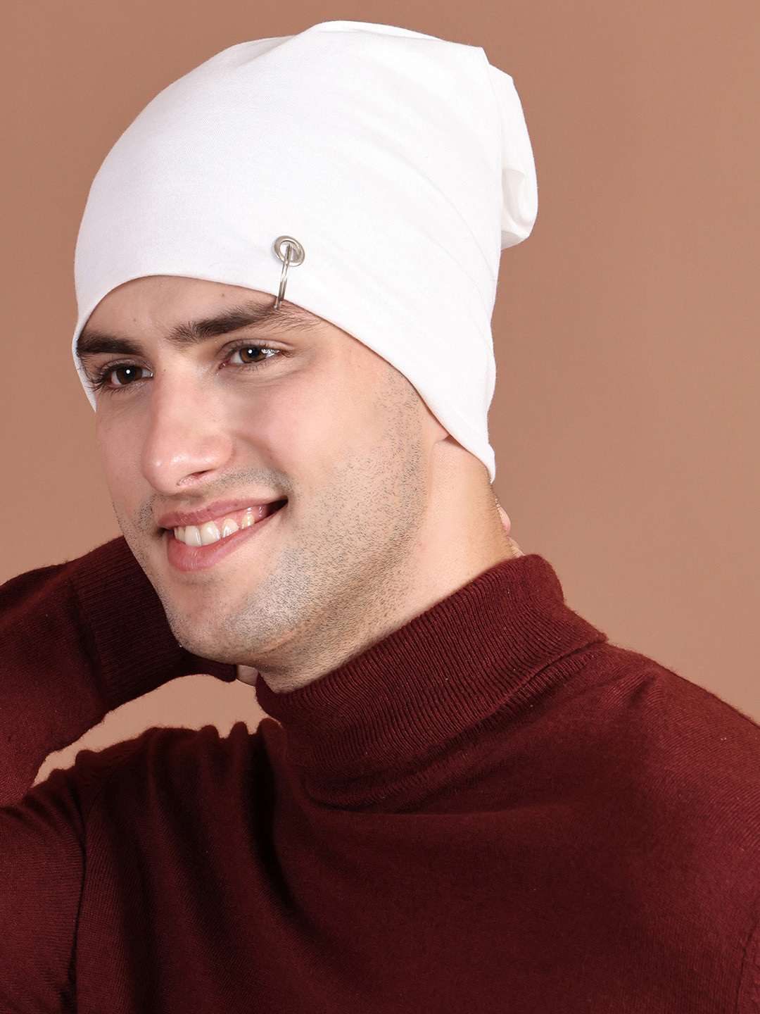 MACK JONNEY Men White Solid Beanie