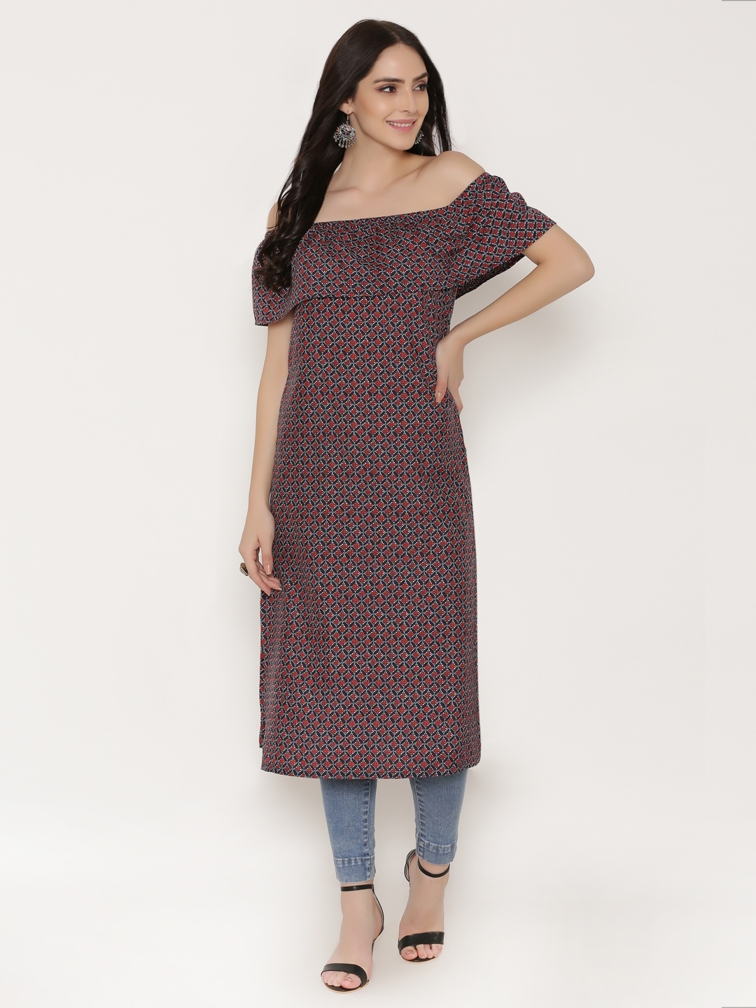 How to Accessorize Your Indian Kurtis According to The Neckline  MISSPRINT