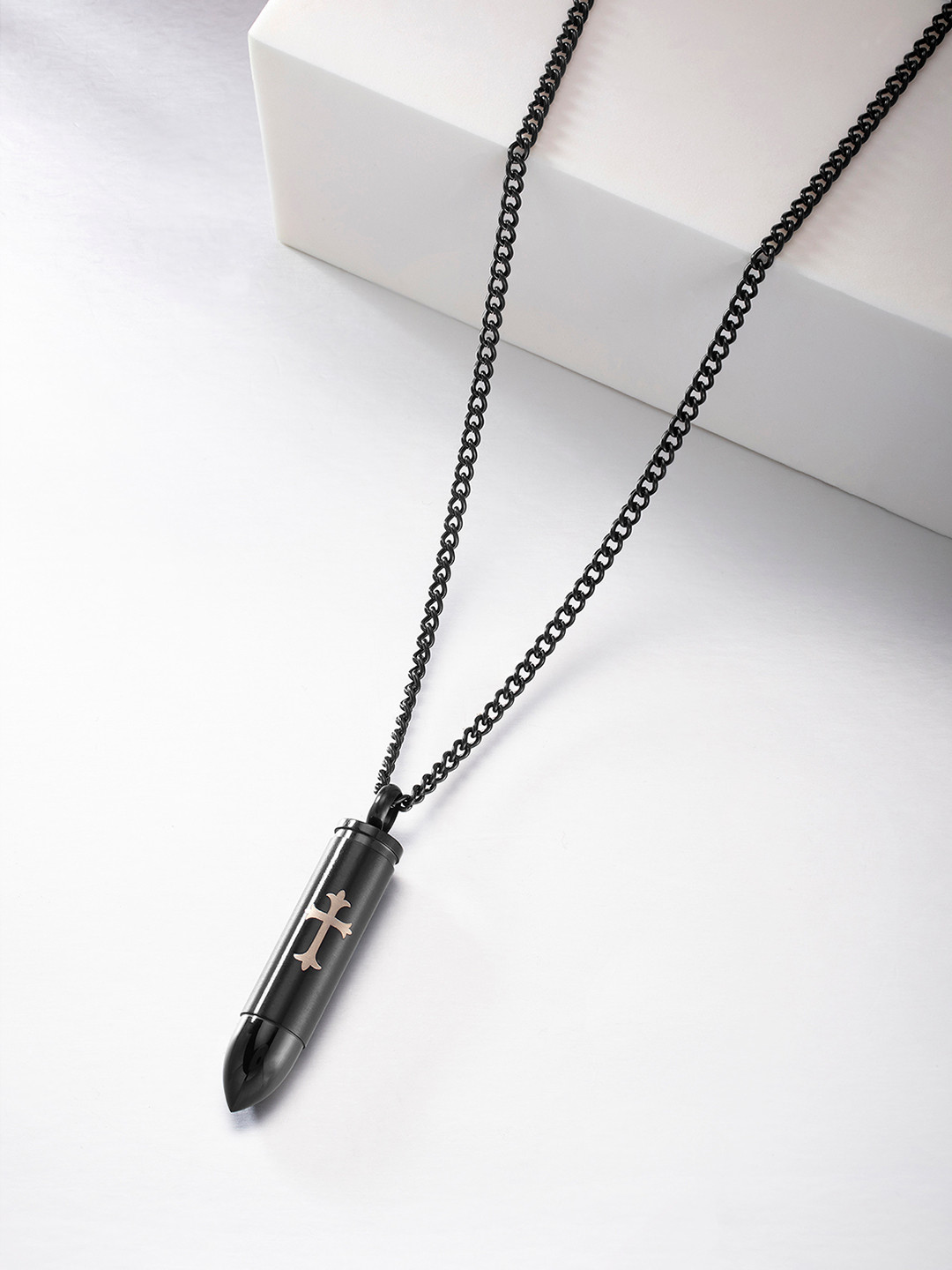 Peora Men Black Bullet-Shaped Pendant With Chain
