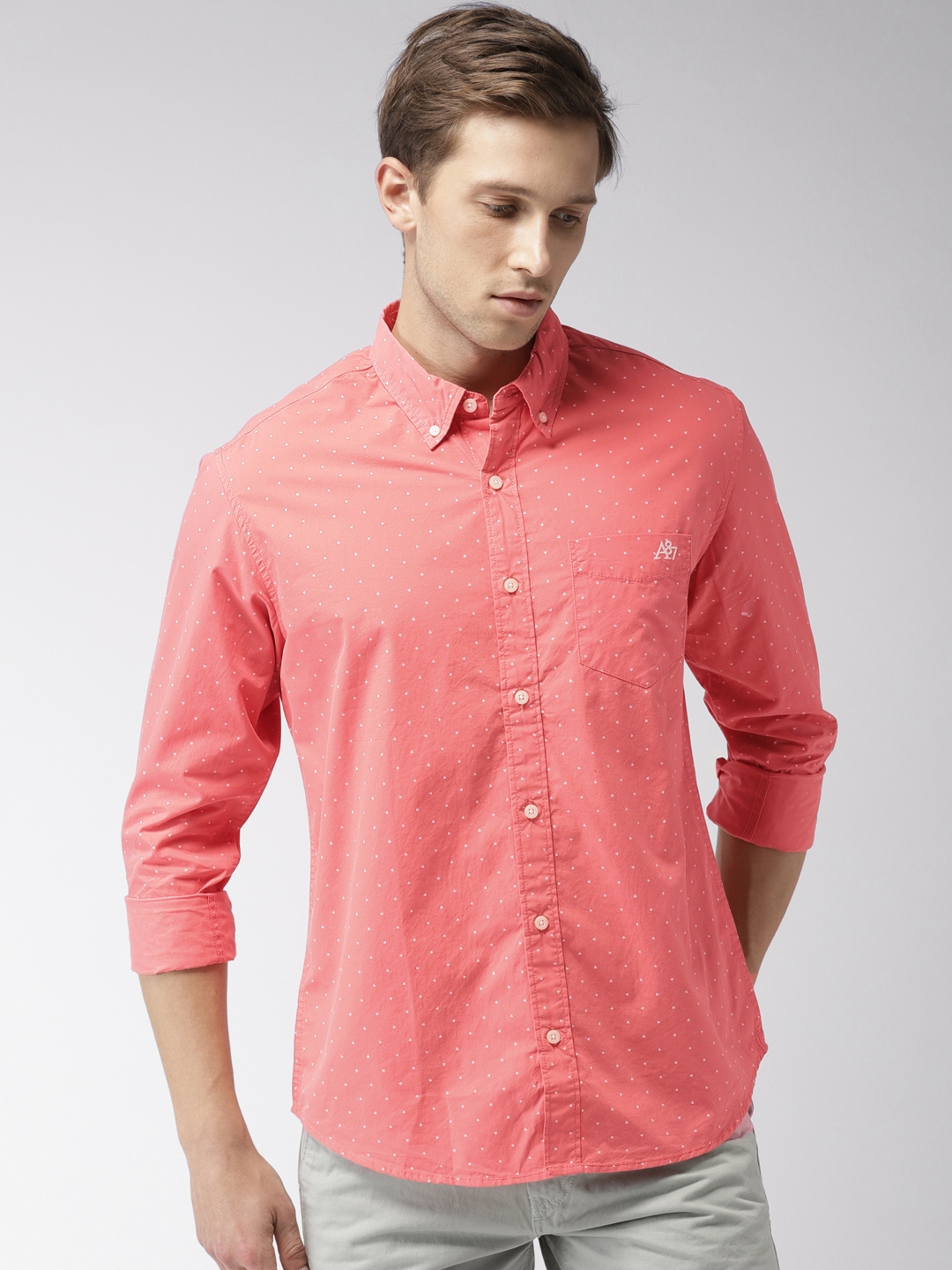 Hollister shirts myntra hotsell