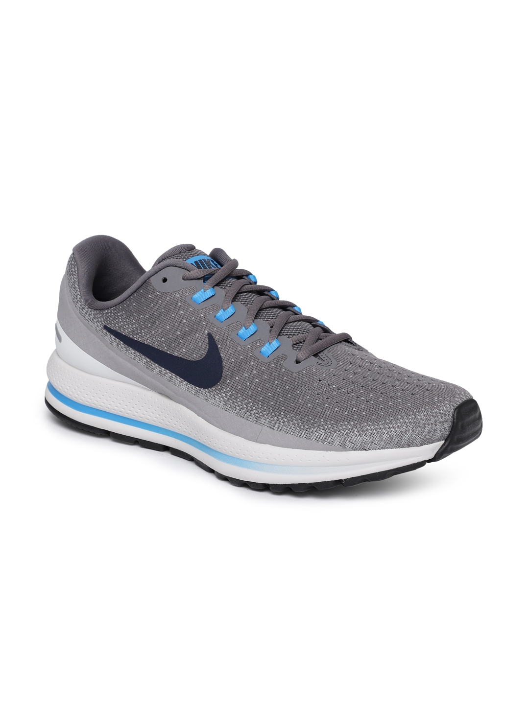 para mi Excéntrico España Buy Nike Men AIR ZOOM VOMERO 13 Grey Melange Running Shoes - Sports Shoes  for Men 6676798 | Myntra