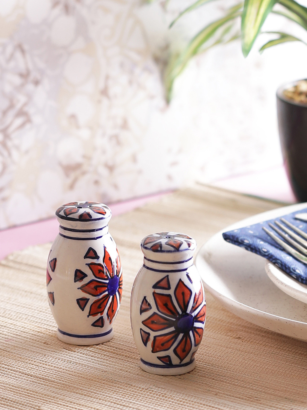 VarEesha Hand-Painted Orange Floral Ceramic Salt n Pepper Set