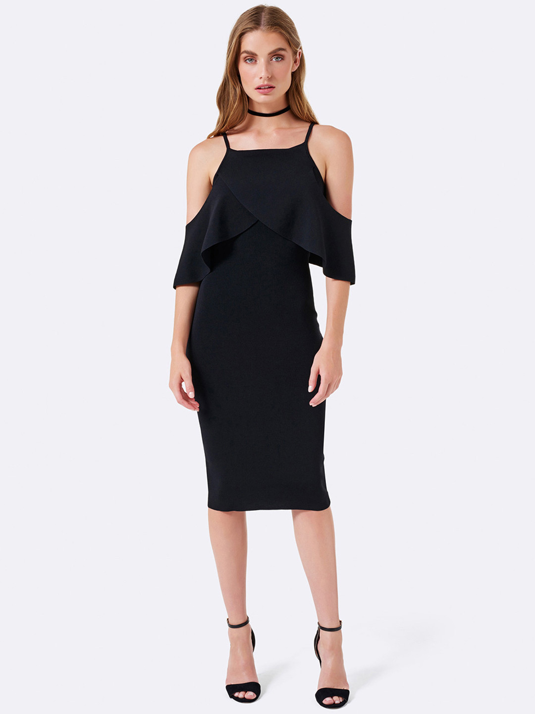 flattering tops for plus size