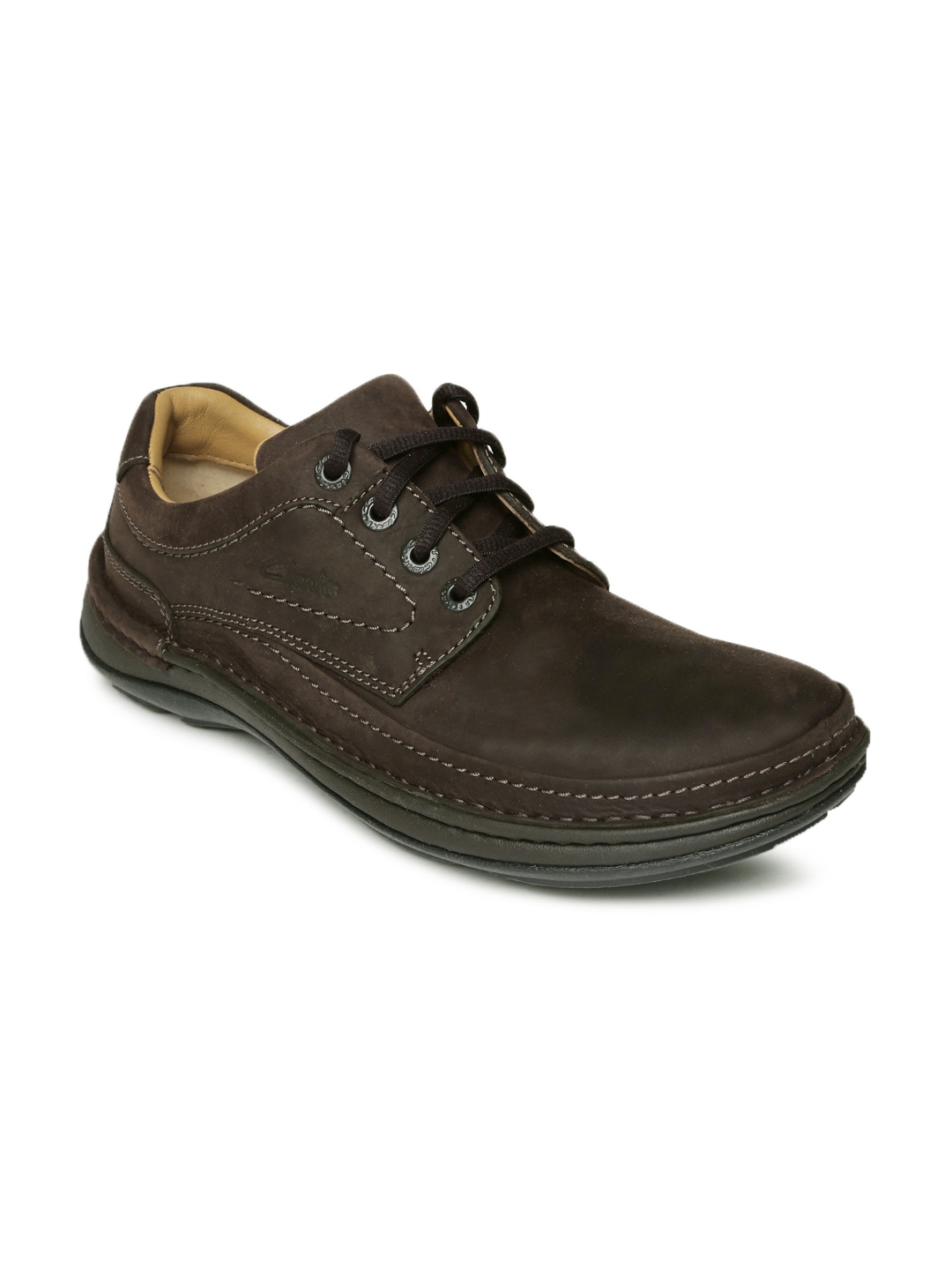 amortiguar Velocidad supersónica Revisión Buy Clarks Men Brown Active Air Leather Casual Shoes - Casual Shoes for Men  675052 | Myntra