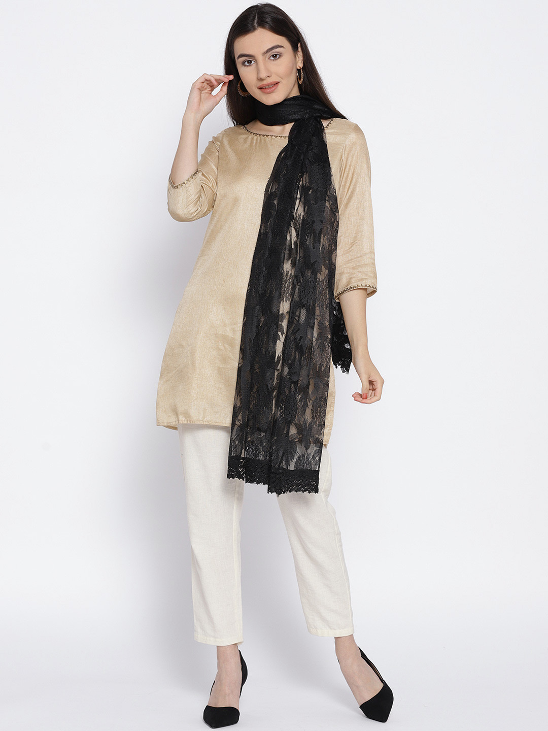 WEAVERS VILLA Black Lace Dupatta