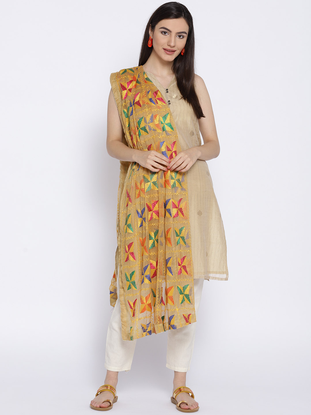 WEAVERS VILLA Beige Phulkari Embroidered Dupatta