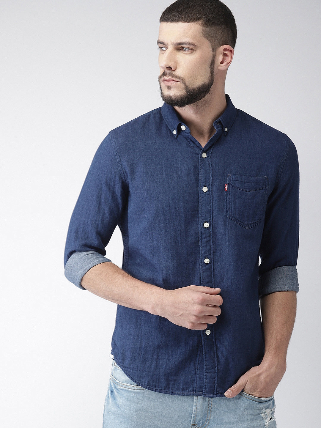 Buy Levis Men Blue Slim Fit Solid Casual Chambray Shirt - Shirts for Men  6841316 | Myntra
