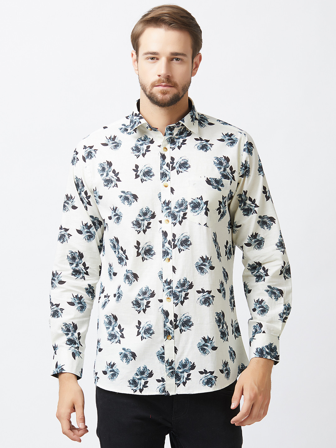 Solemio Men White & Black Regular Fit Printed Casual Shirt