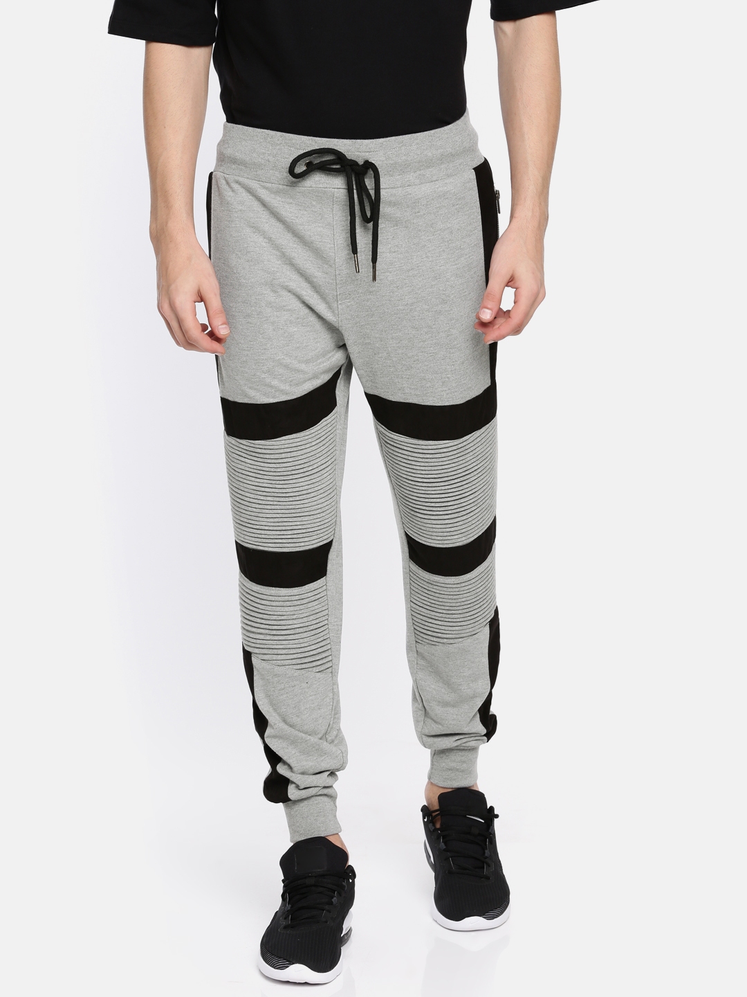 skult joggers