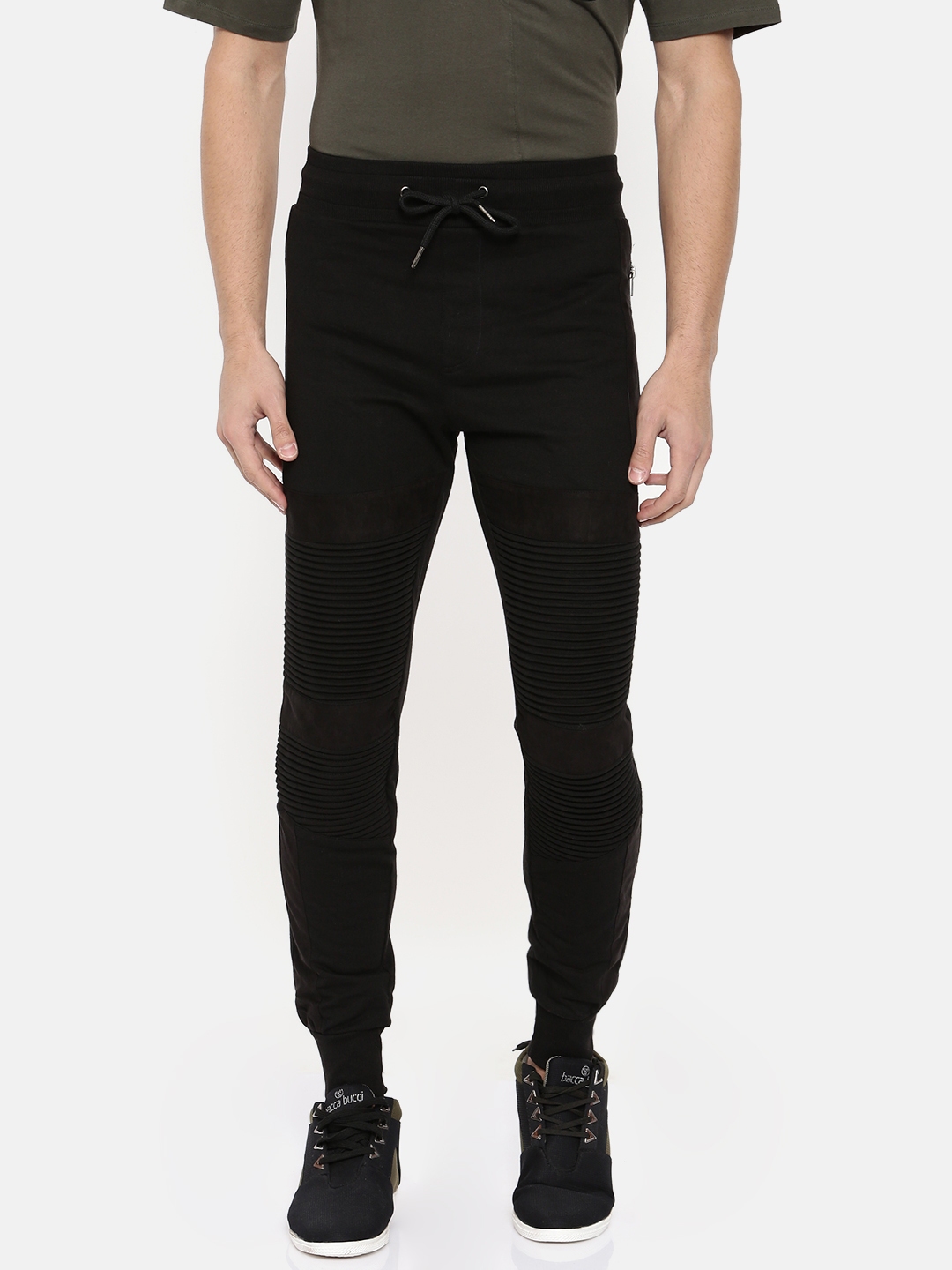 Skult by shahid kapoor joggers clearance