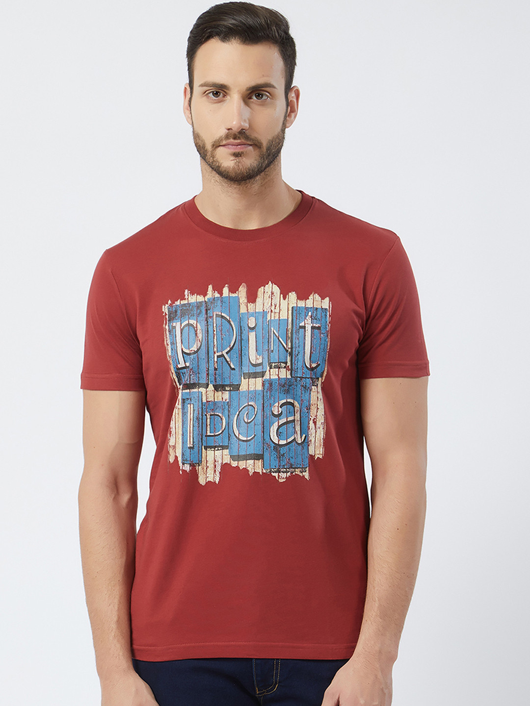 Men Maroon \u0026 Blue Printed Round Neck 