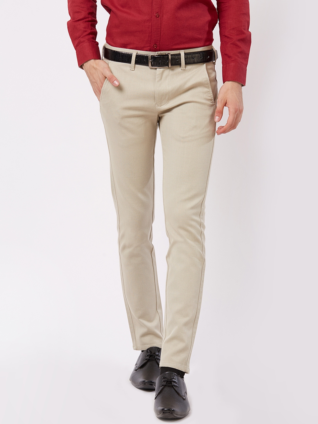 Beige trousers for men with side pockets  Exibit