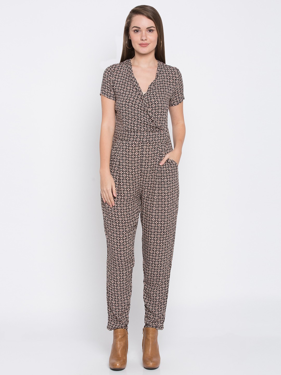 globus jumpsuit