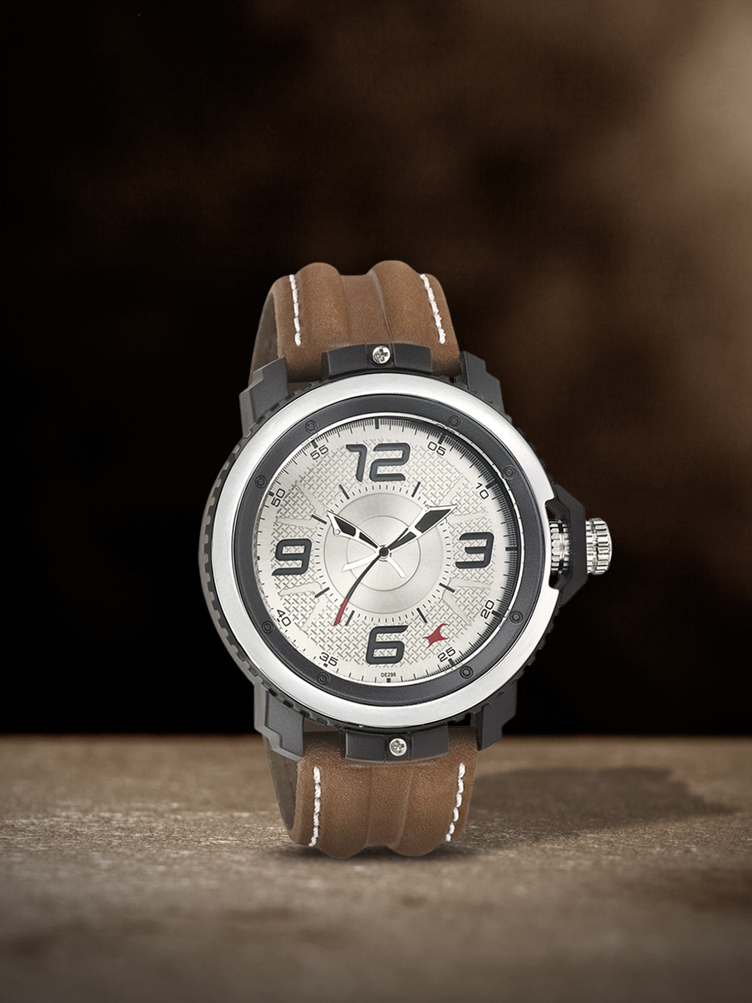 Fastrack Men Silver-Toned Dial Watch 38017PL02J