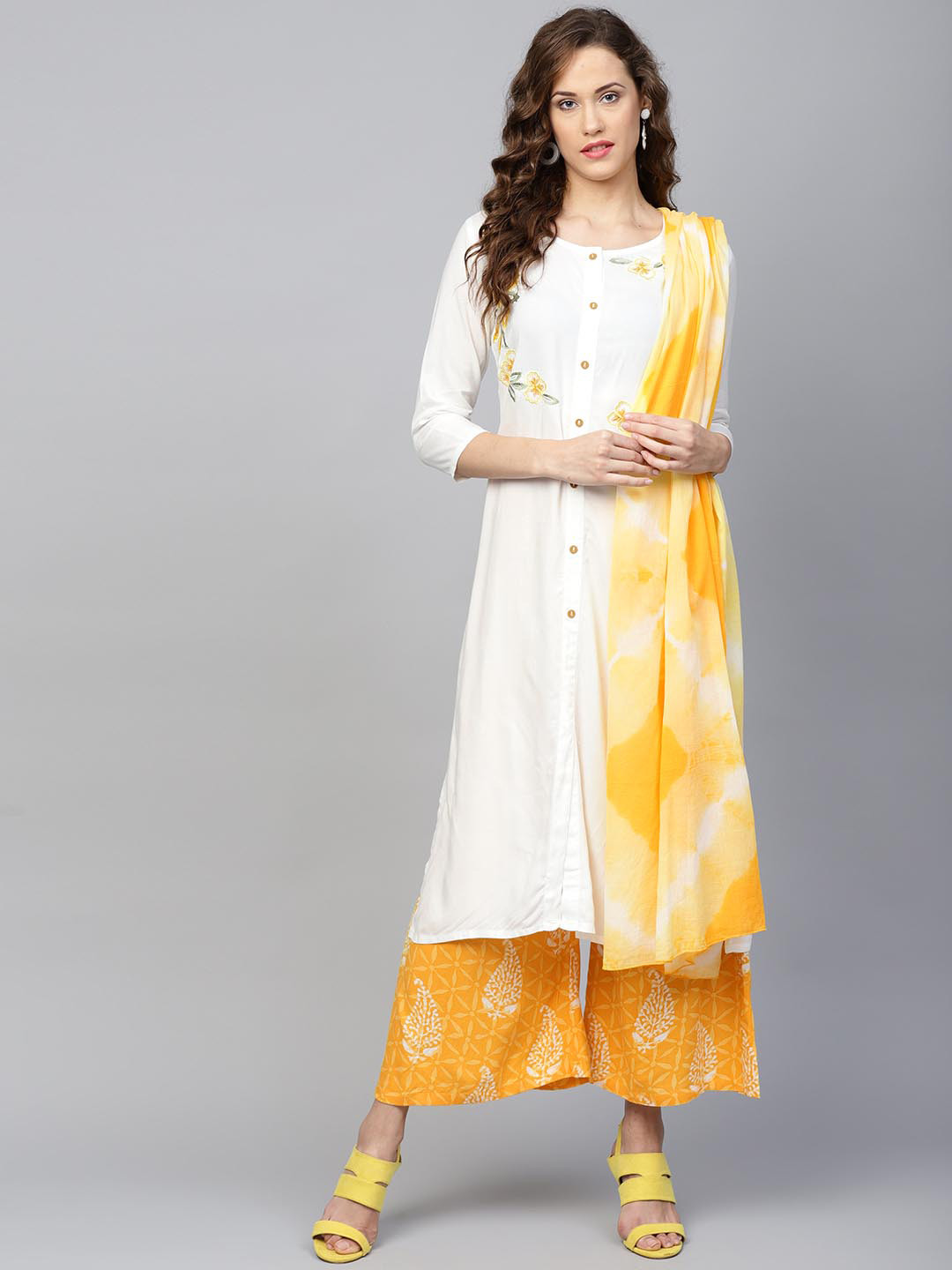 Buy Yufta Women White \u0026 Yellow 