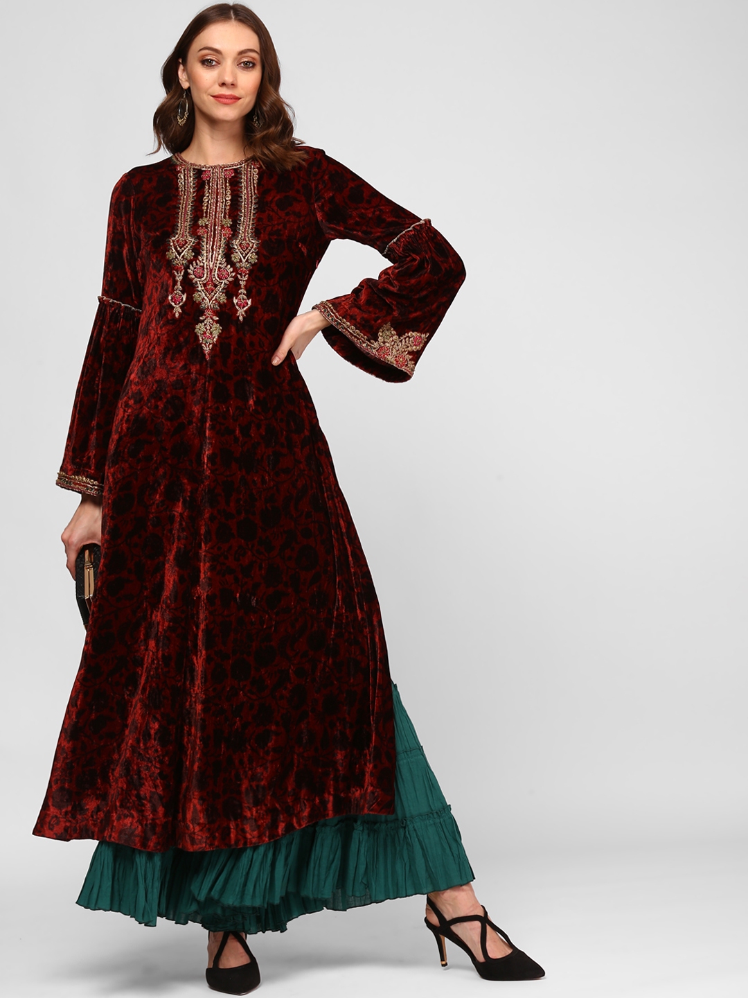 Velvet kurti hotsell with skirt