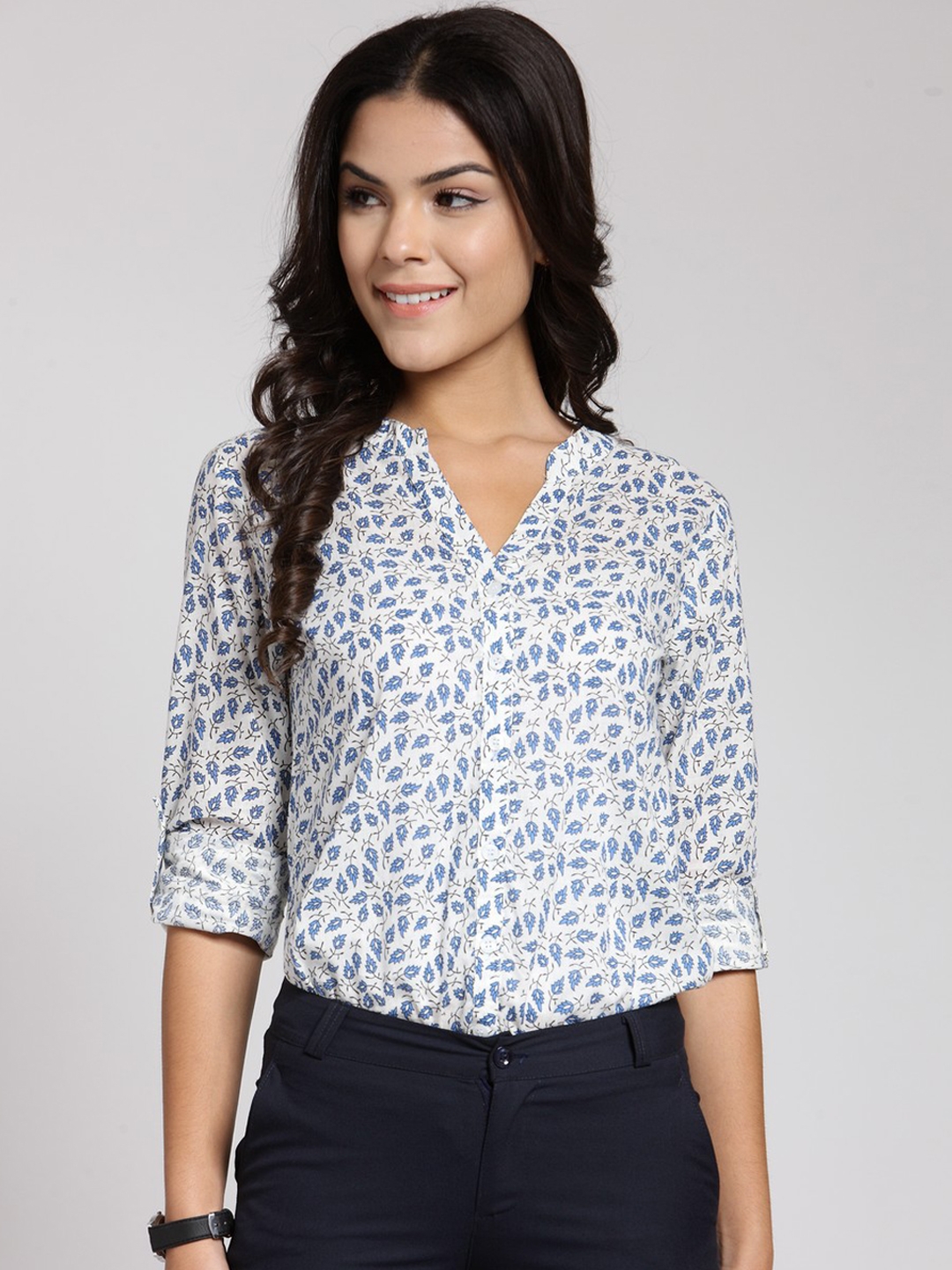 Cation Women White   Blue Regular Fit Printed Casual Shirt