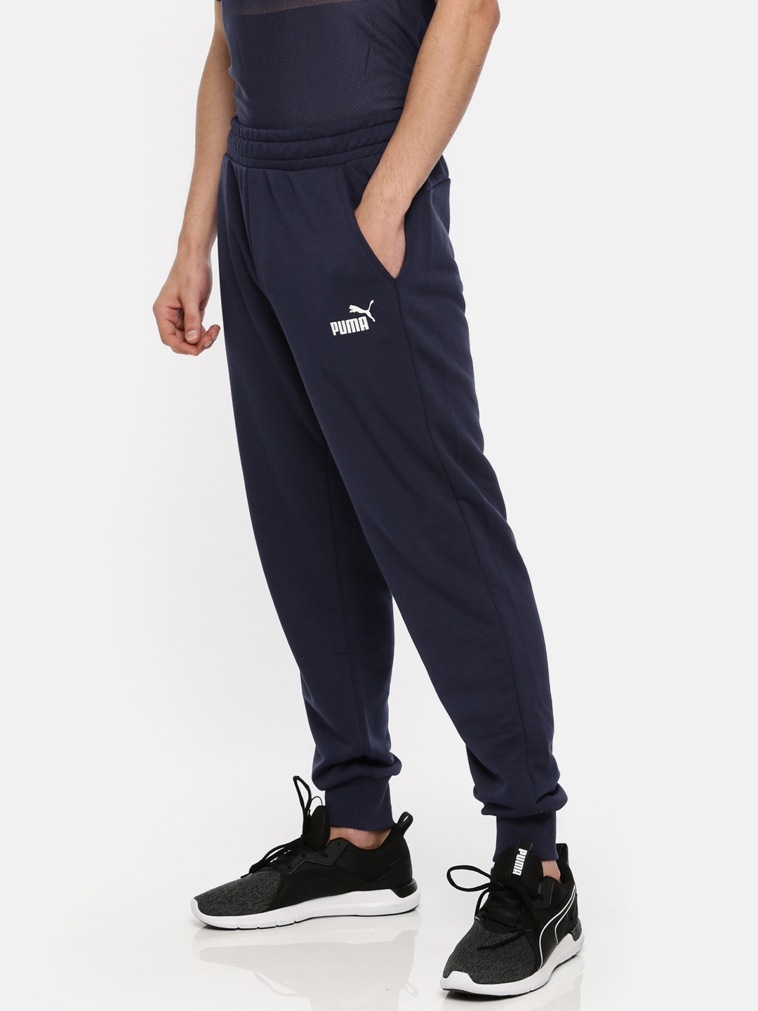 puma joggers mens