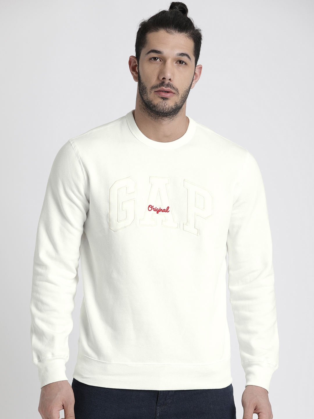 gap sweatshirt white