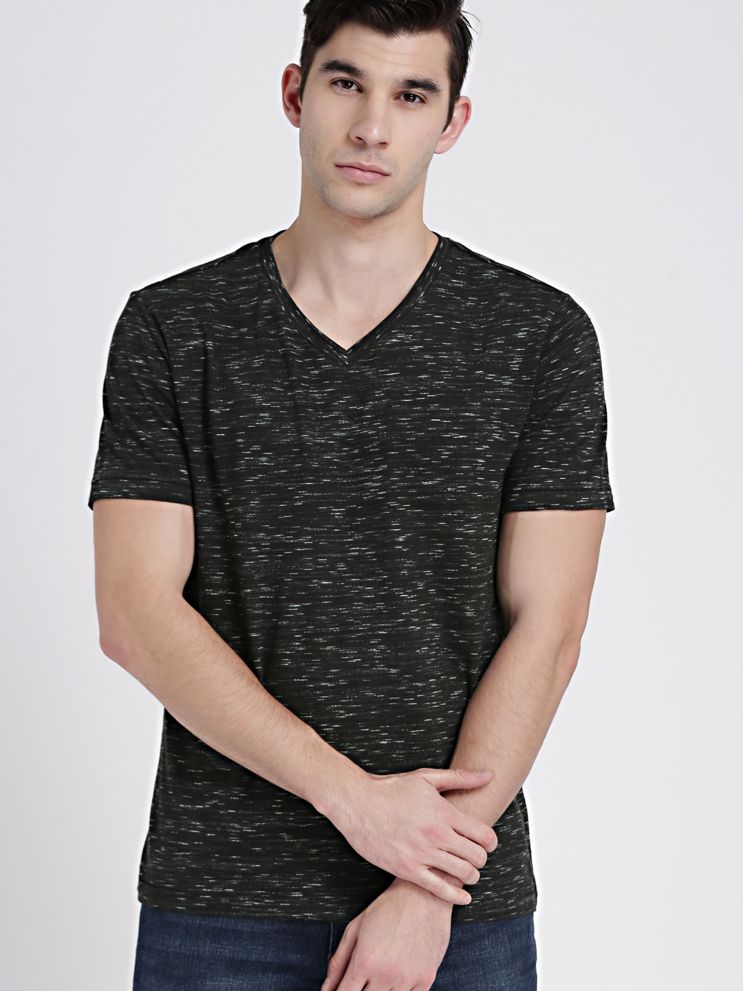 gap v neck tee mens