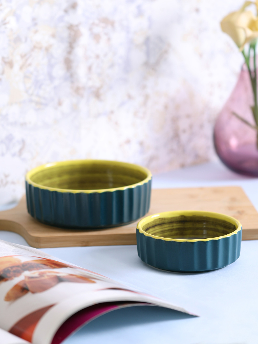 VarEesha Teal Set of 2 Textured Ceramic Chip and Dip Bowls Set