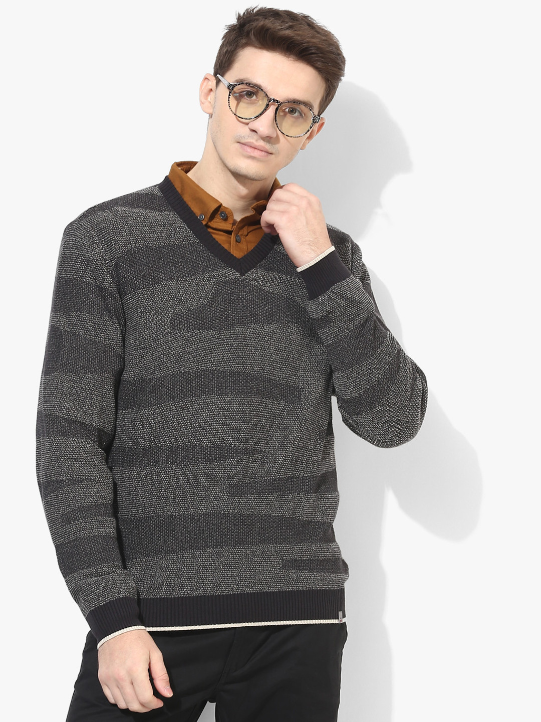 Louis Philippe Jeans Men Grey Self Design Sweater