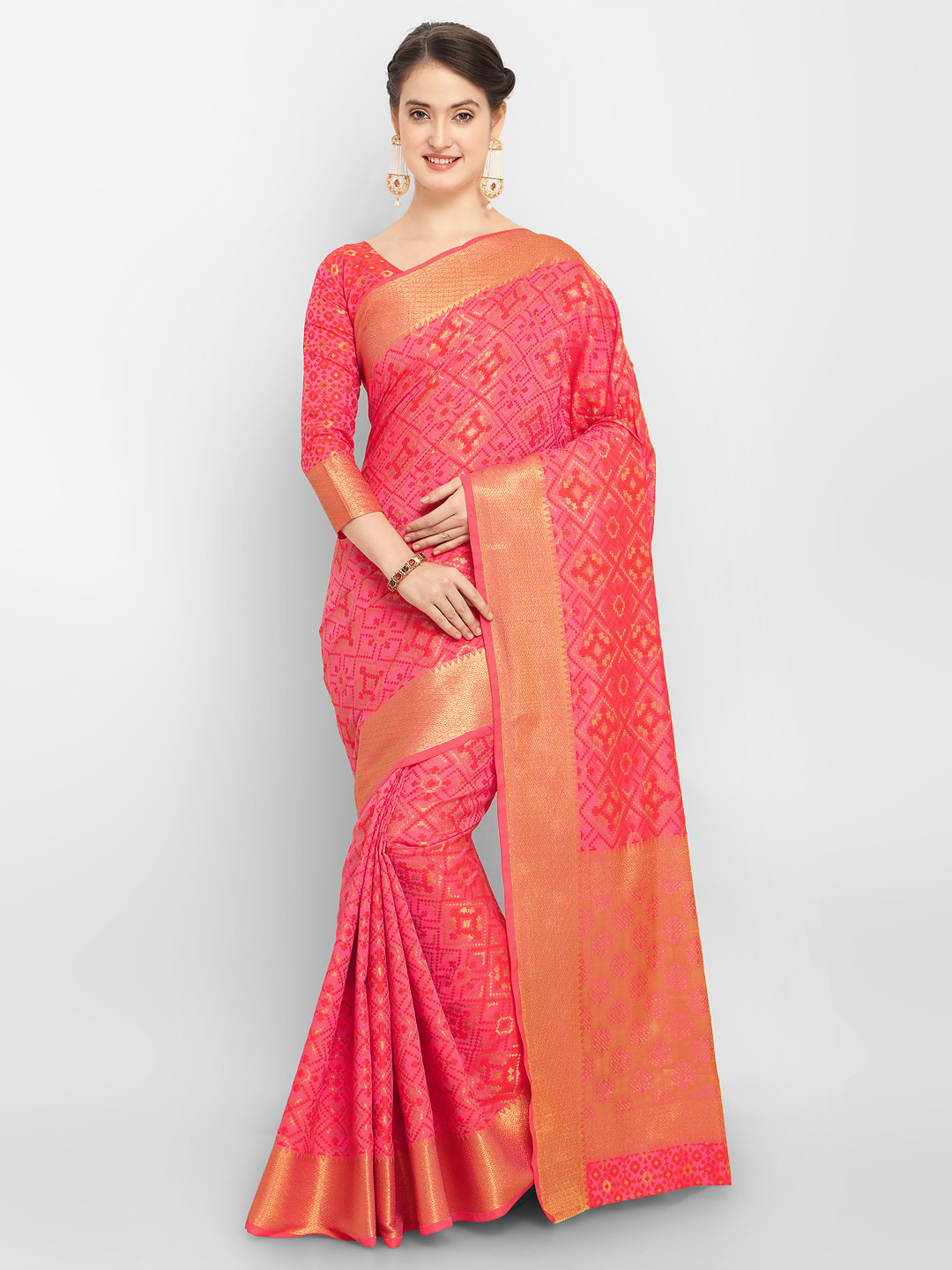 Saree mall Peach-Coloured and Pink Silk Blend Woven Kanjeevaram Saree