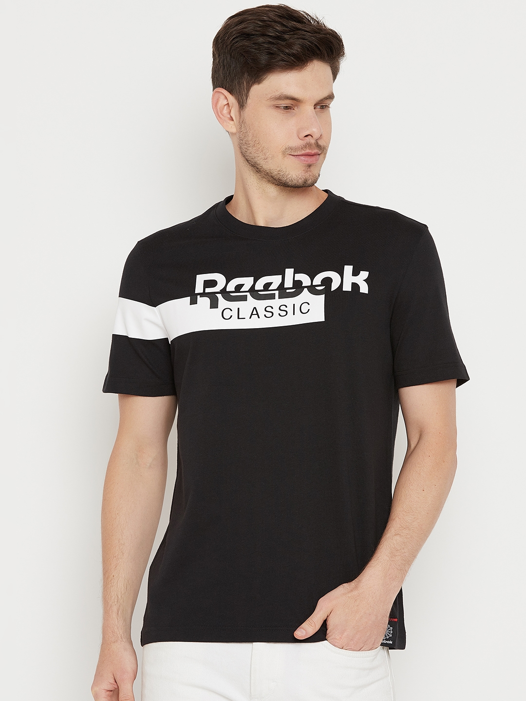 Men Black Disruptive Printed T Shirt 