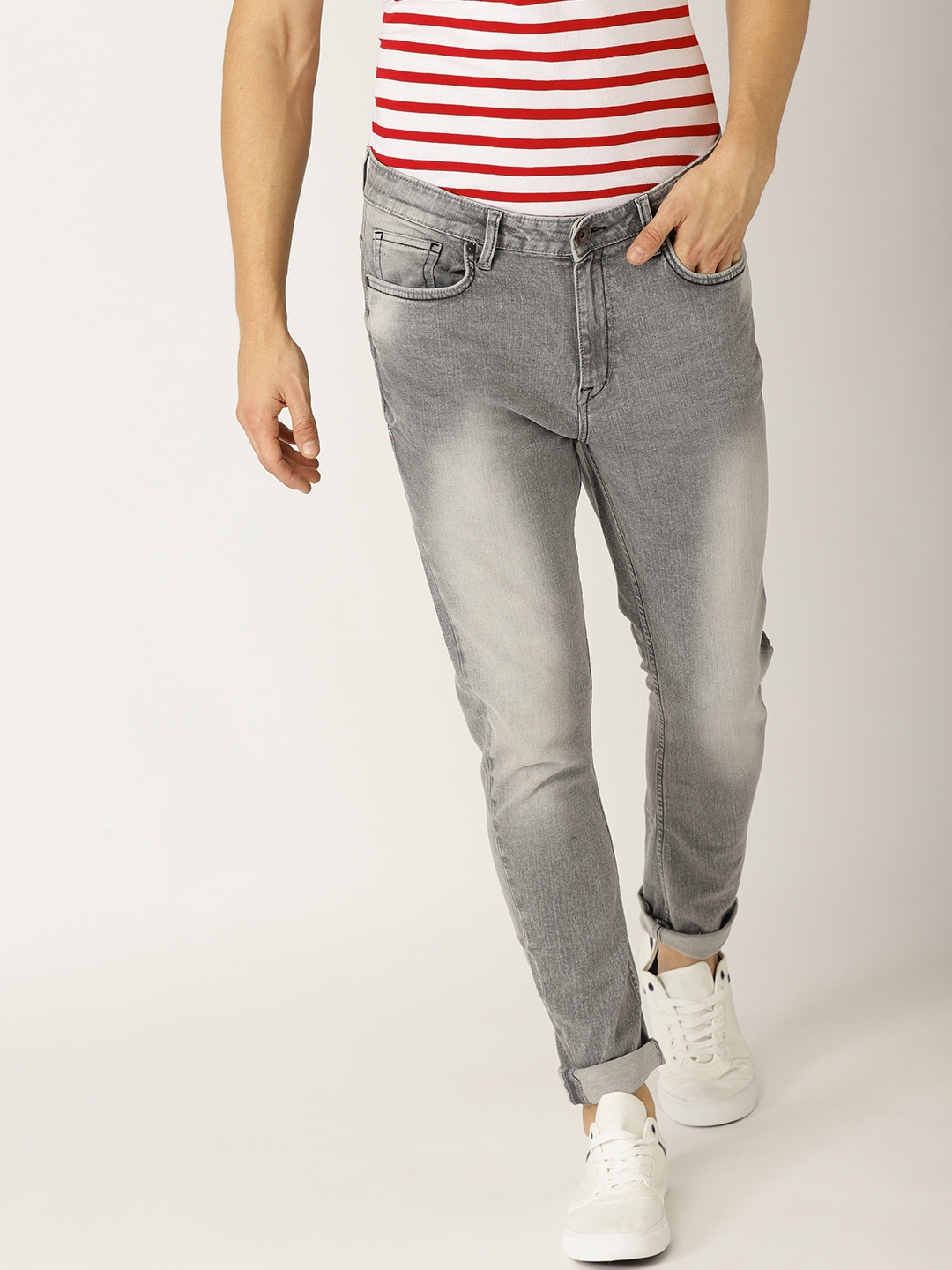 grey carrot fit jeans