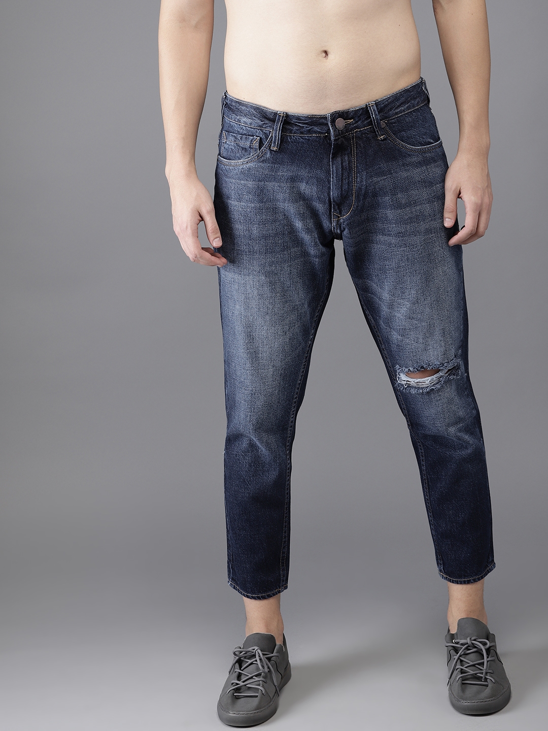knee cropped jeans