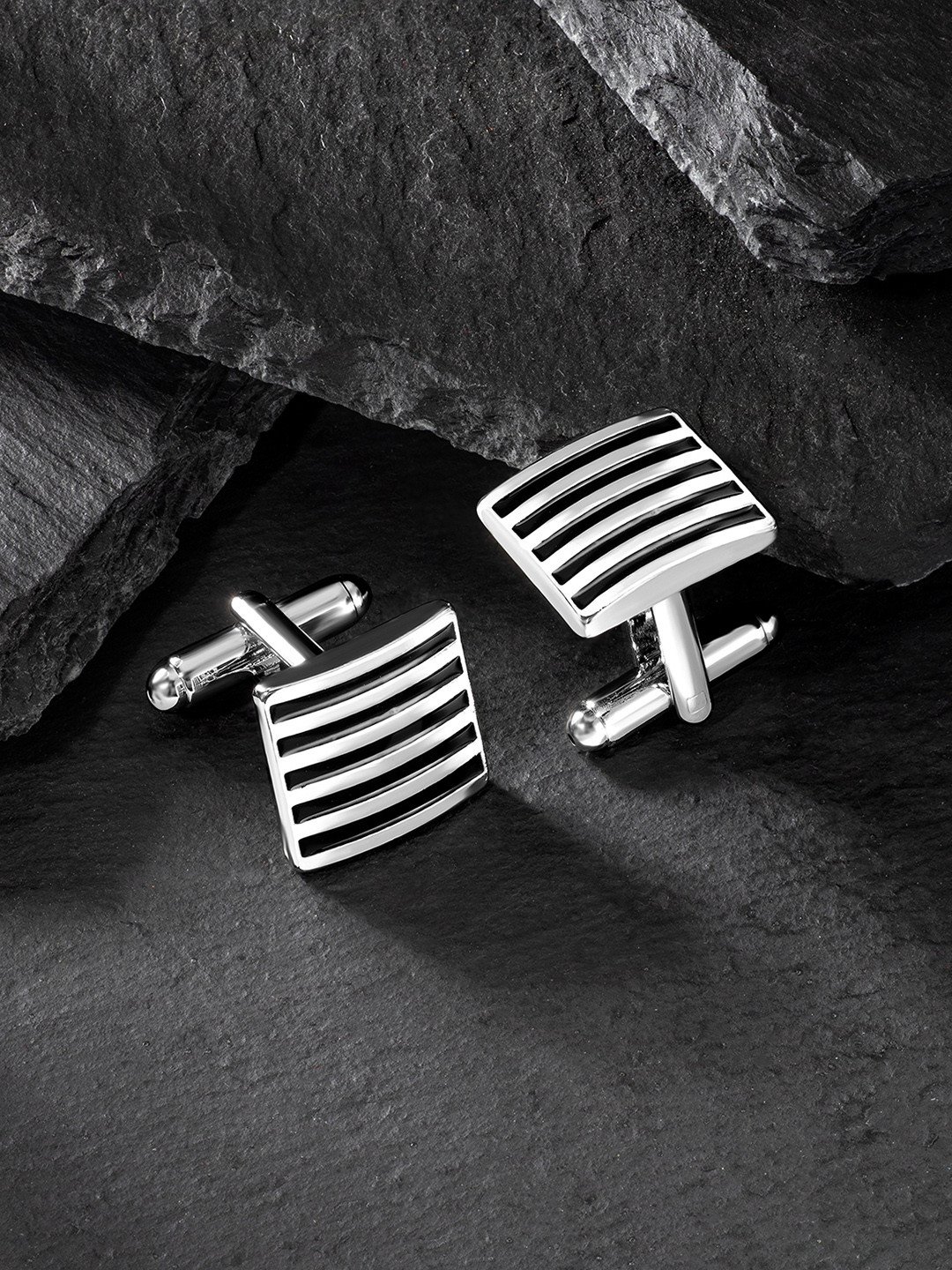 Peora White & Black Square Cufflinks