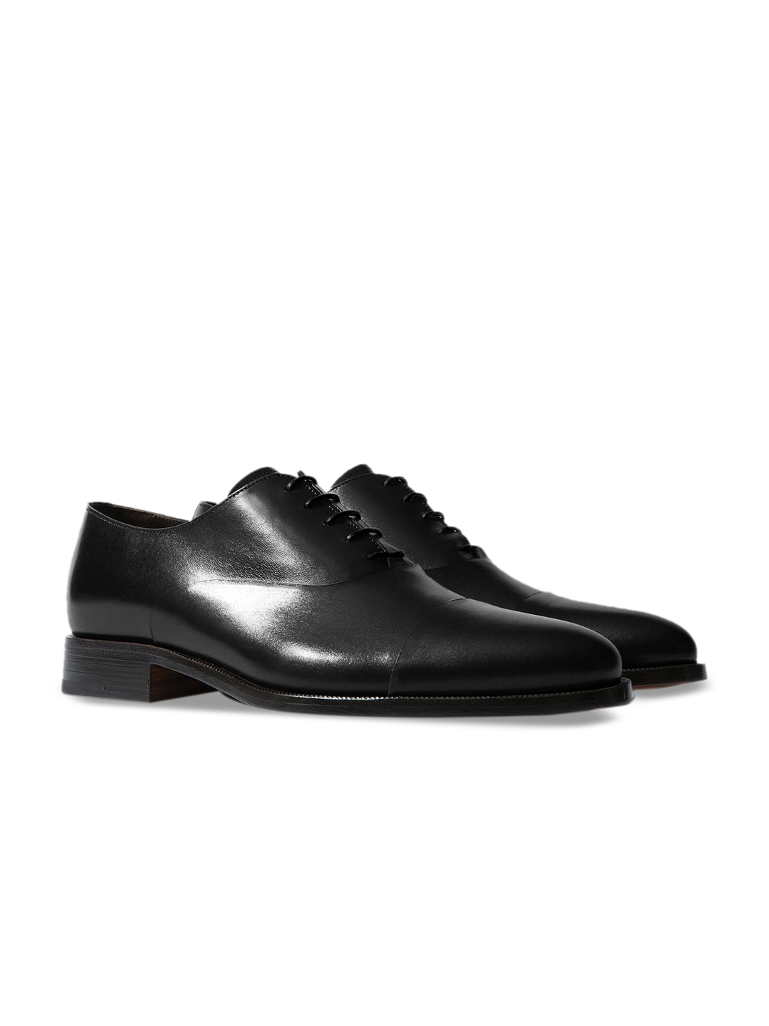black shoes myntra