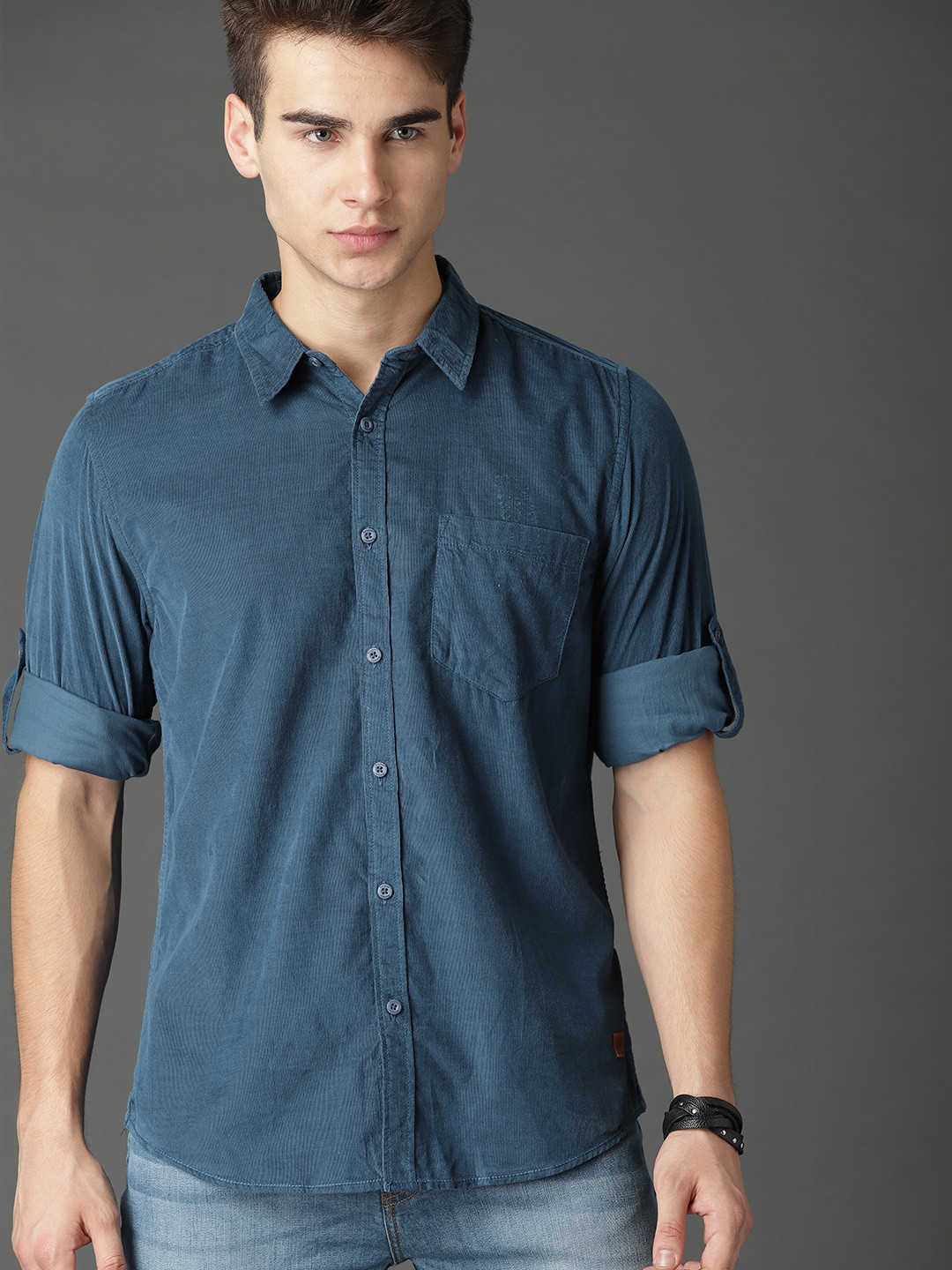 Buy Roadster Men Teal Blue Solid Casual 