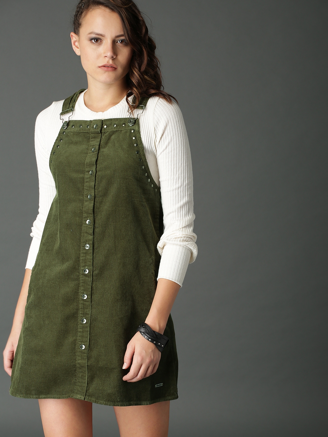 Olive online pinafore dress