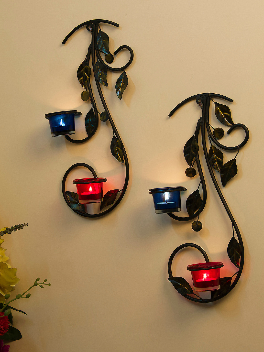 Homesake Black Tree-Shaped Candle Holders with 4 Glass Cups