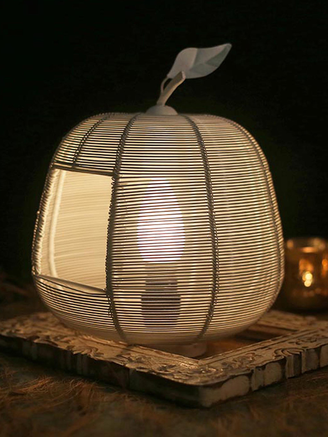 Homesake White Solid Apple-Shaped Contemporary Handcrafted Table Lantern