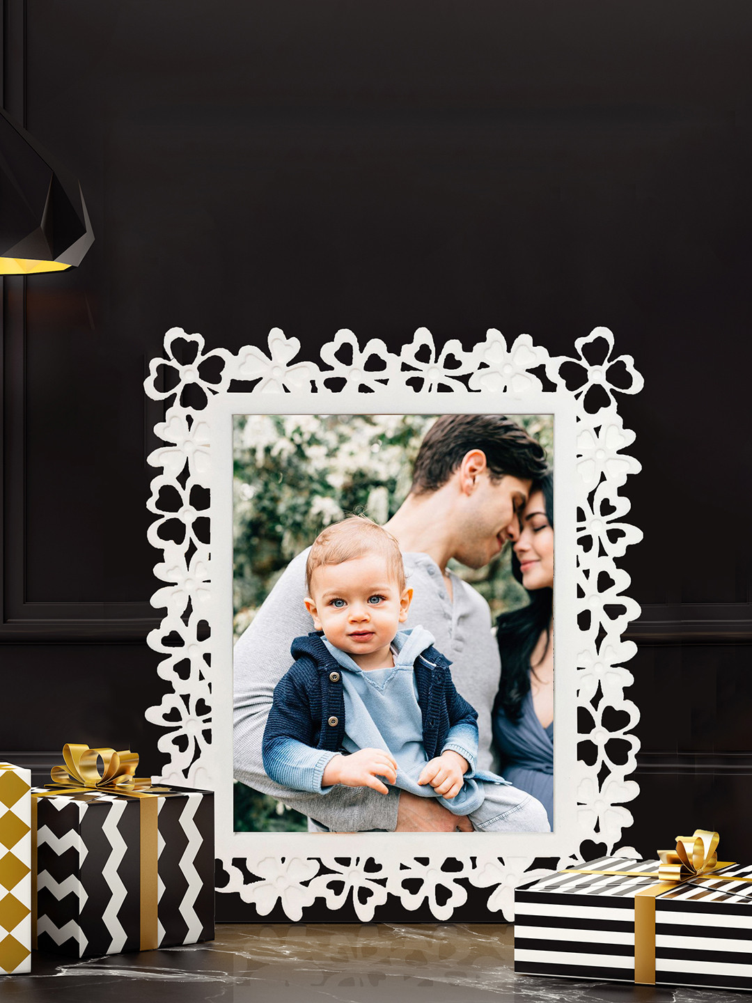 Art Street White Flower Table Photo Frame