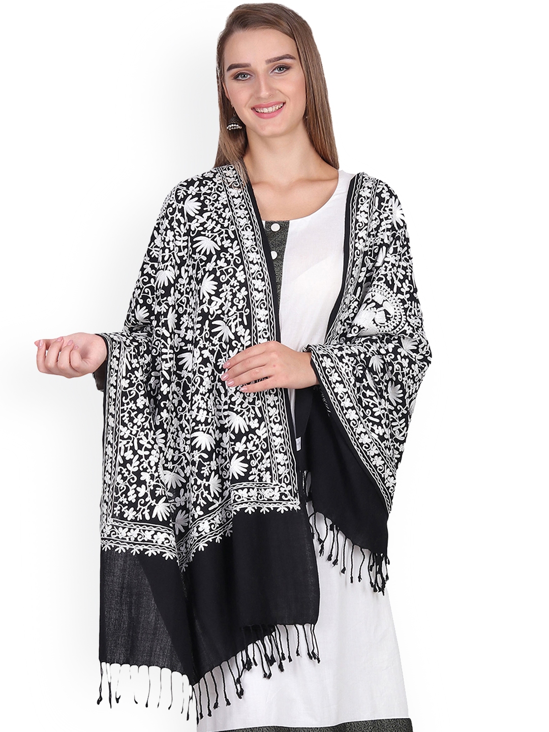 Black and white shawl hotsell